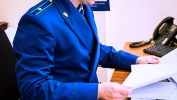 Прокуратура Хлевенского района обратилась в суд с целью восстановления трудовых прав заявителя.